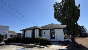 1205 Russell Parkway, Warner Robins GA, 31088 Houston County