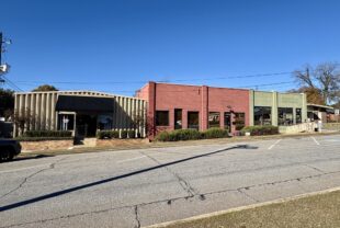 721, 723 & 725 Carroll Street, Perry, GA 31069