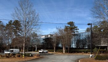 4875 Riverside Drive, Suites 203 & 204
