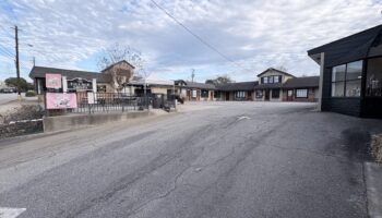 736 & 748 Carroll Street, Perry, GA 31069