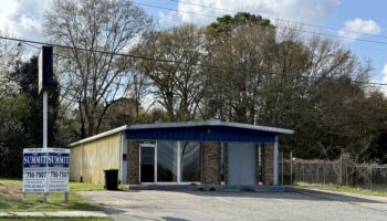 229 N Davis Drive